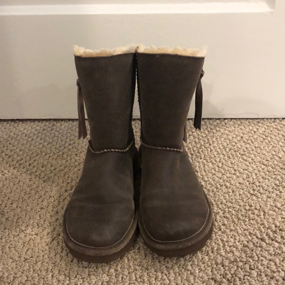 Short Brown Bearpaw waterproof boots